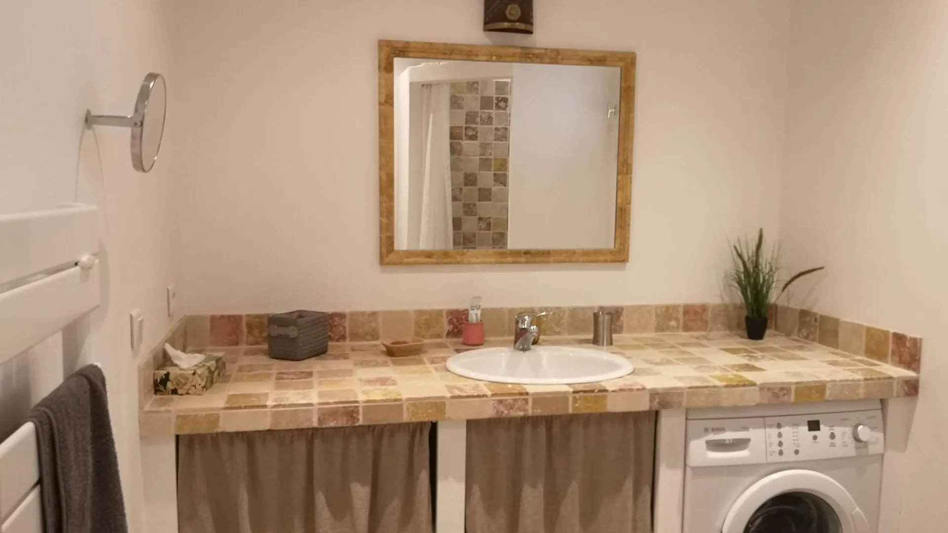 Le Relais D'Elisa Apartman Le Pegue